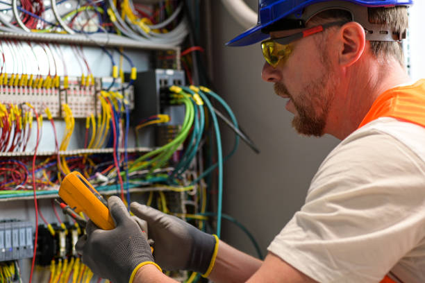 Best Electrical Contractors for Businesses  in Albion, IL
